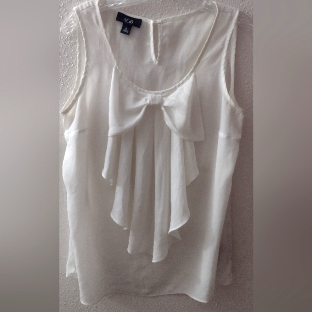 AGB women's bow blouse size M